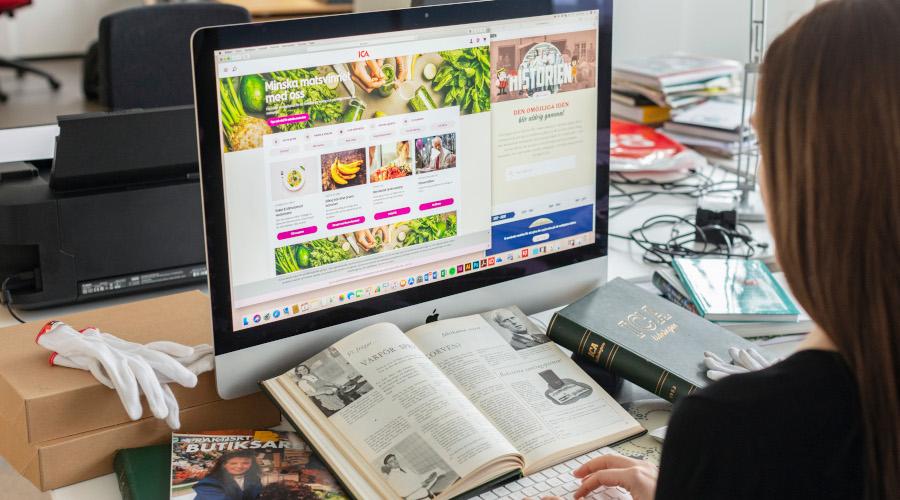 Dator och böcker på Centrum för Näringslivshistoria