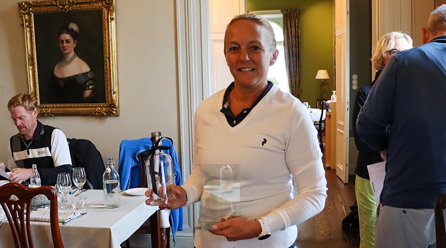 Vinnare damklassen Anna Karis, Scandic