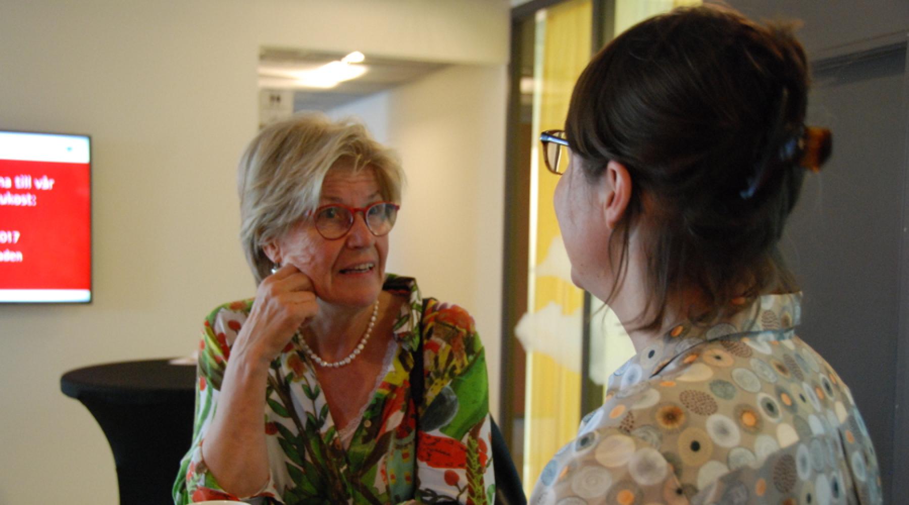 Inger Finell Kylberg im Gespräch mit Karin Bock-Häggmark.