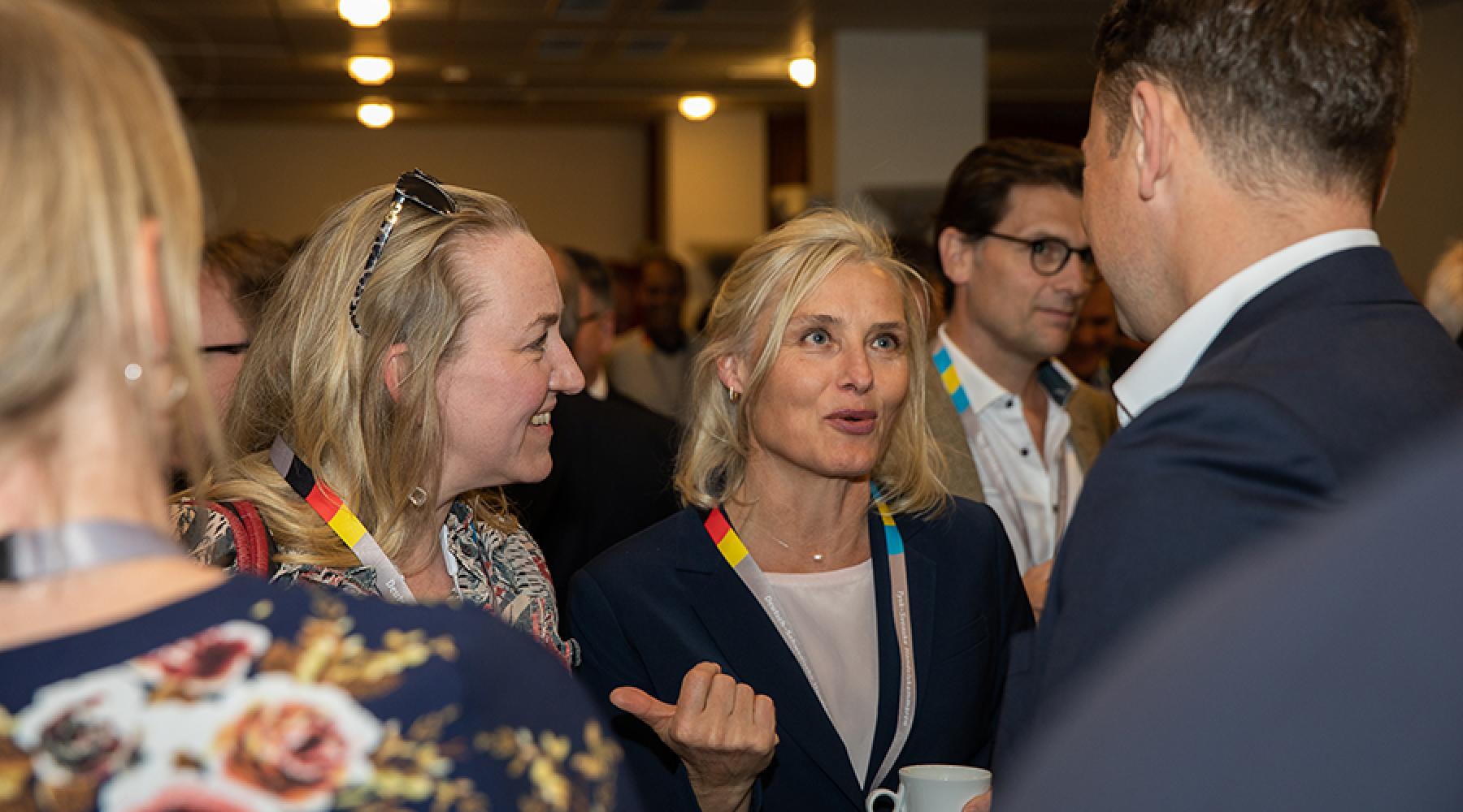 Maria Sunér Fleming och Susanne Kuschel i samtal på Tysk-Svenska Handelskammarens årsmöte 2019