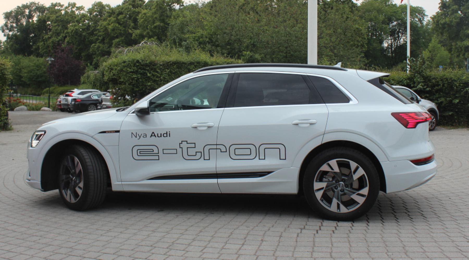 En elbil från Audi framför Villa Källhagen på Tysk-Svenska Handelskammarens business kickoff 2019.