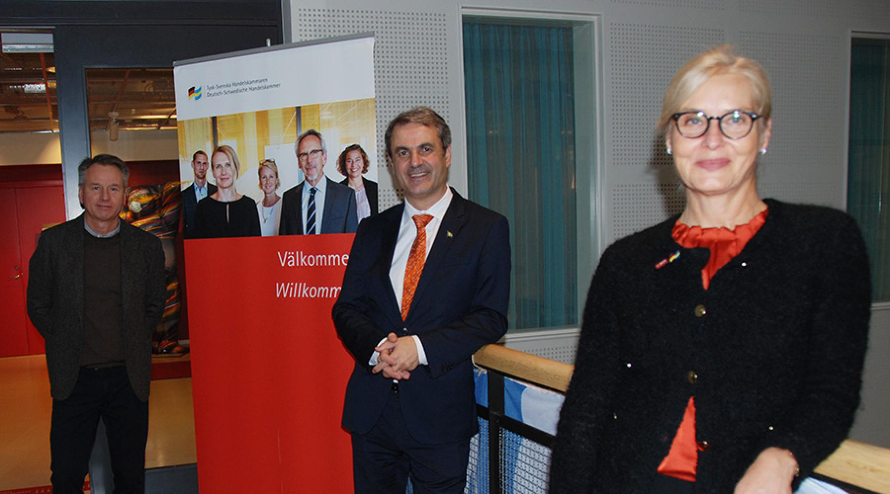 Ralph-Georg Tischer, Tysk-Svenska Handelskammarens vd, Sveriges näringsminister Ibrahim Baylan och Susanne Kuschel, BASF.