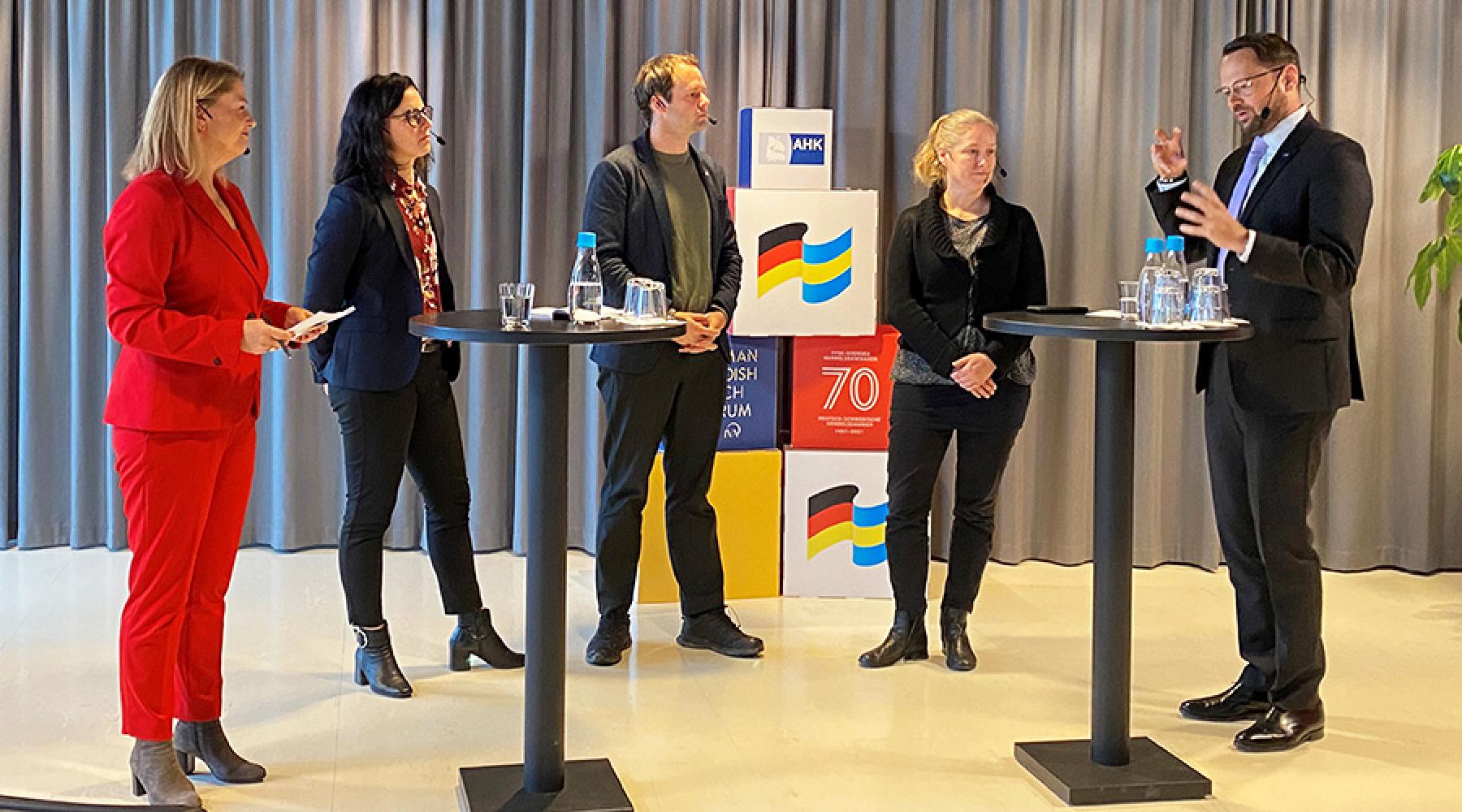 Sanna Balsvik, Elna Hallgard, Rickard Nordin, Amanda Palmstierna, Mark Meier