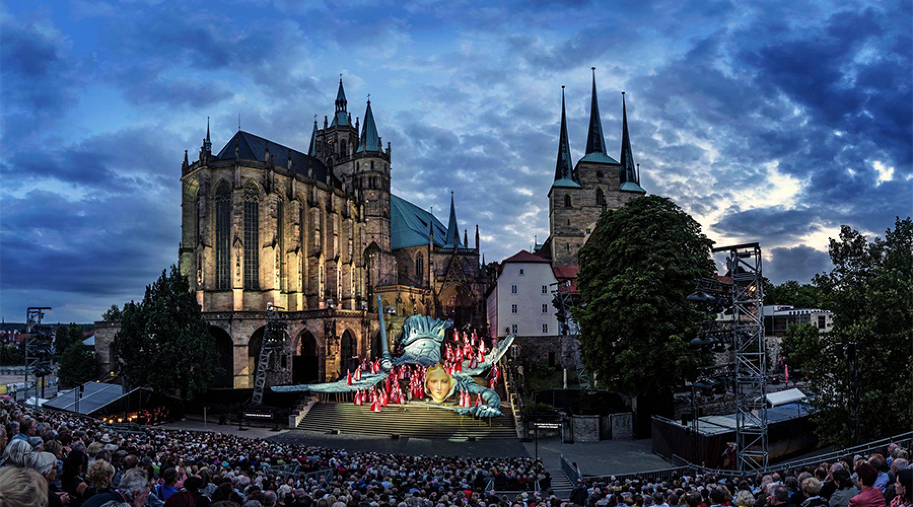 Scenkonstfestivalen Domstufenspiele i Erfurt