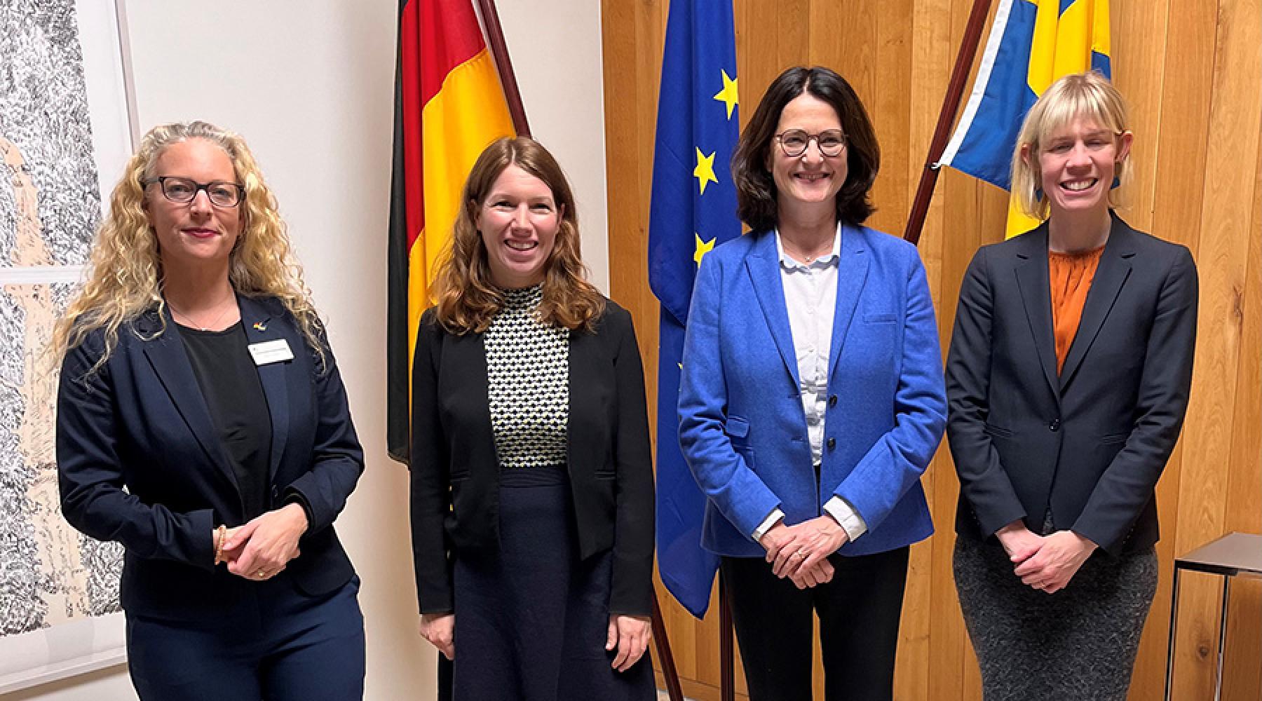 Bild på Ninni Löwgren Tischer (TSHK), Anna Christmann (BMWK), Tysklands ambassadör Christina Beinhoff, statssekreterare Maria Nilsson