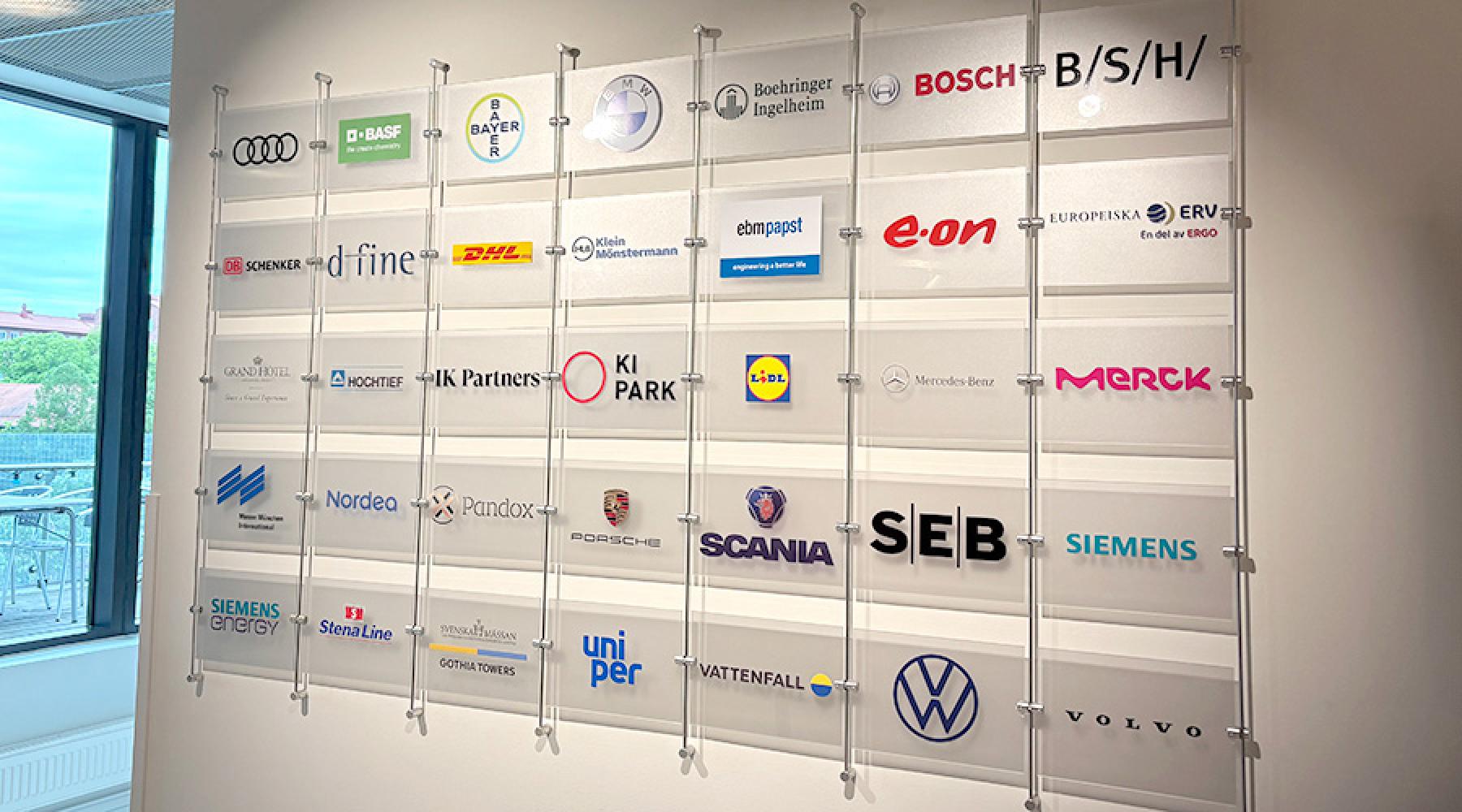 Premiumpartner der Deutsch-Schwedischen Handelskammer Premiumpartner der Deutsch-Schwedischen Handelskammer