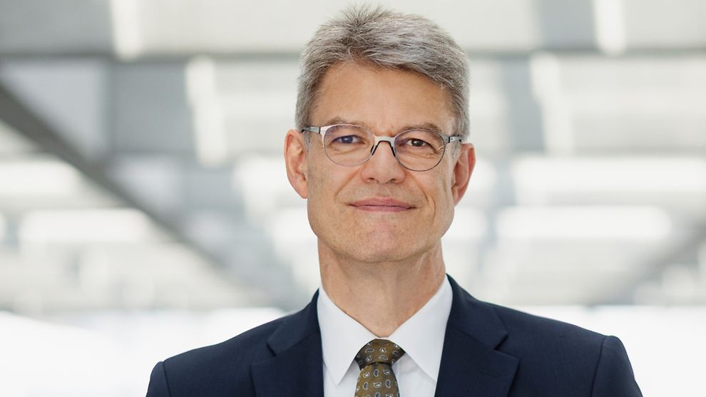  Patrick Schnieder